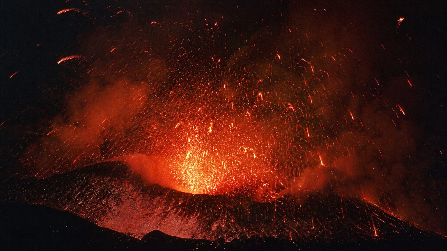 阿蘇山噴火の悲劇|1958年・観光地を襲った火山弾